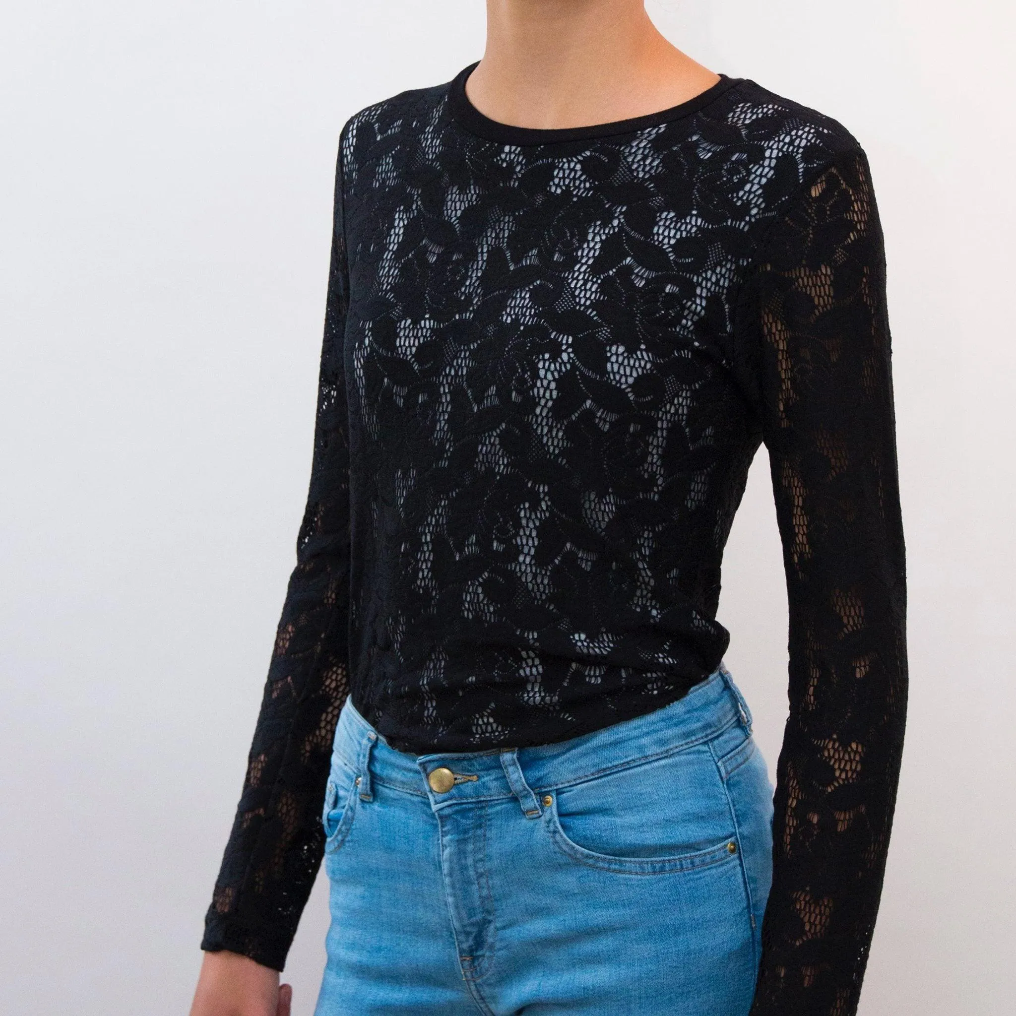 2805 // Women's T-Shirts