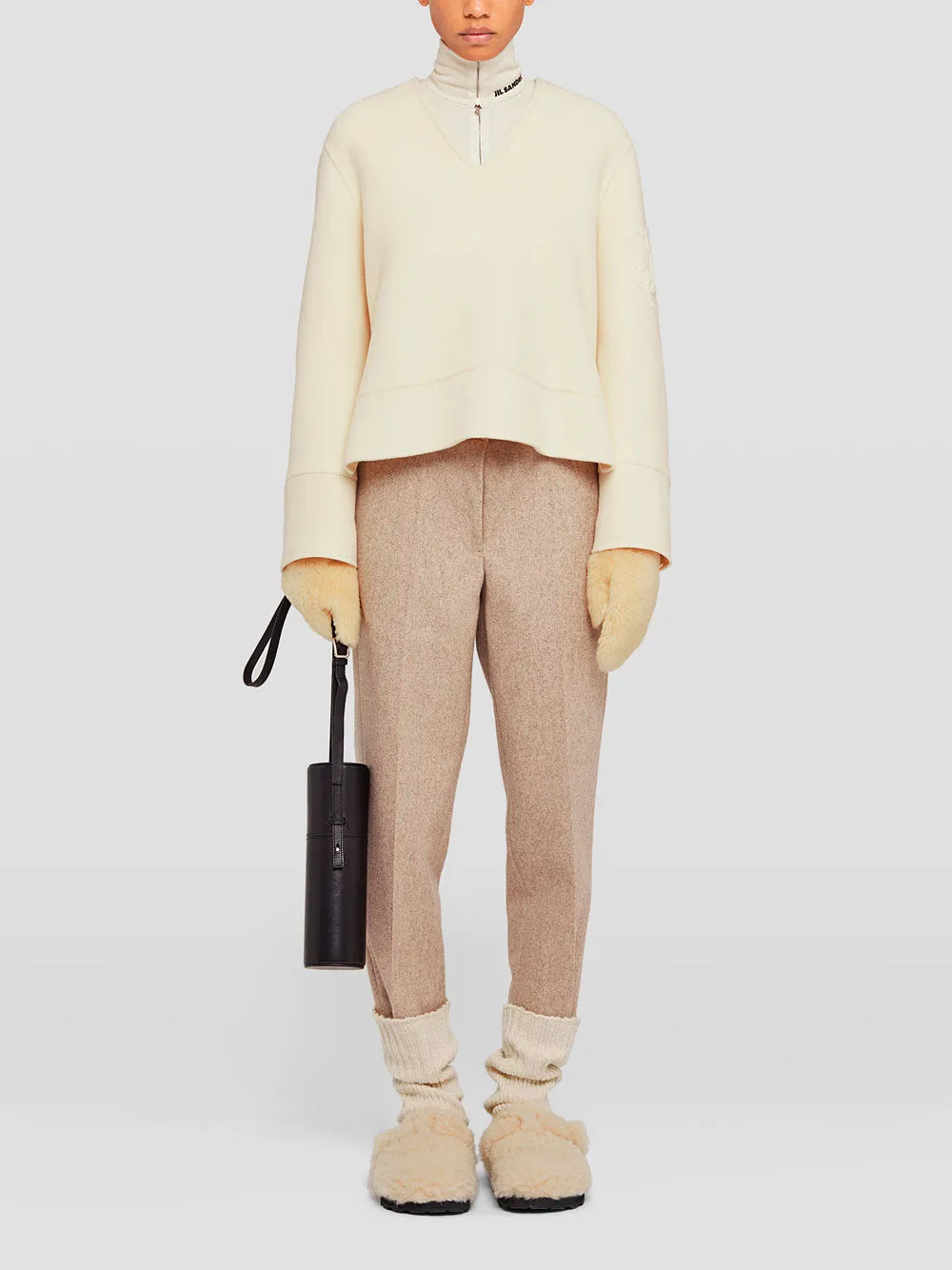 Cropped virgin wool trousers