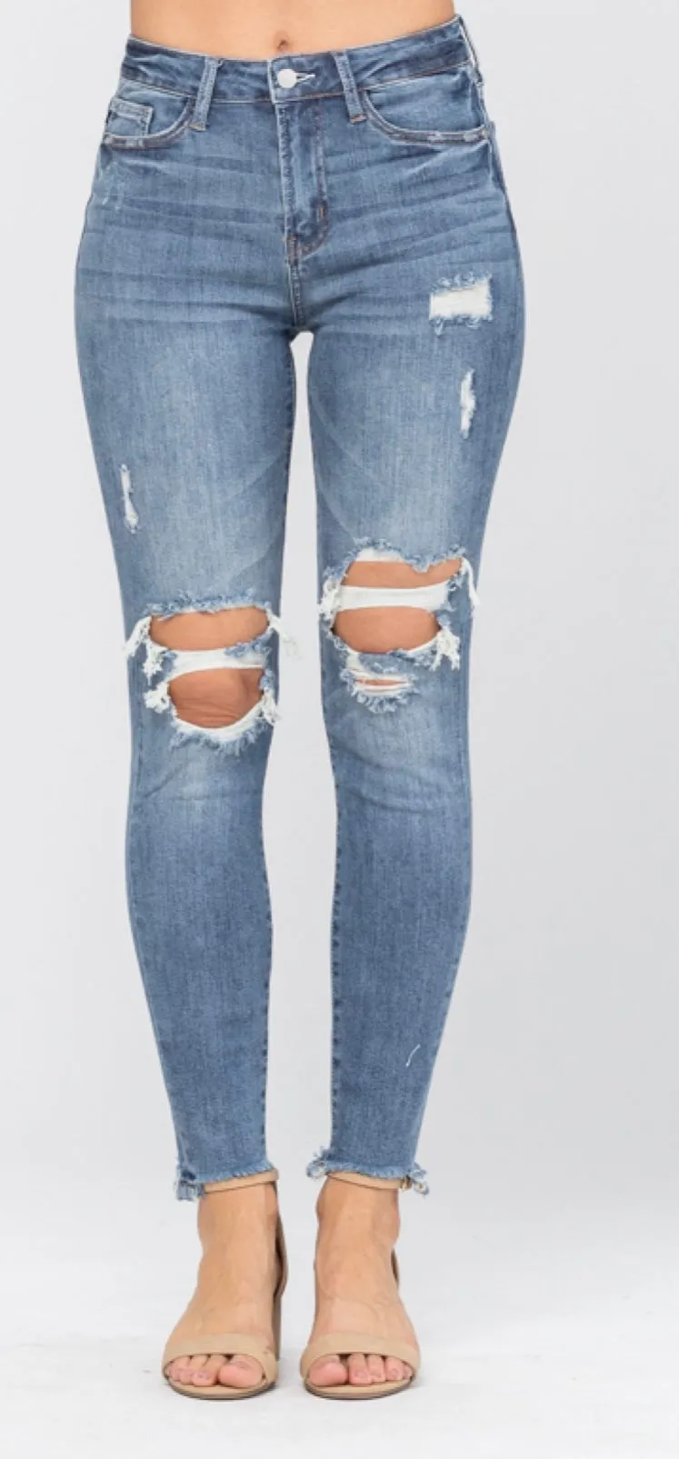 Destroyed Knee Skinnies