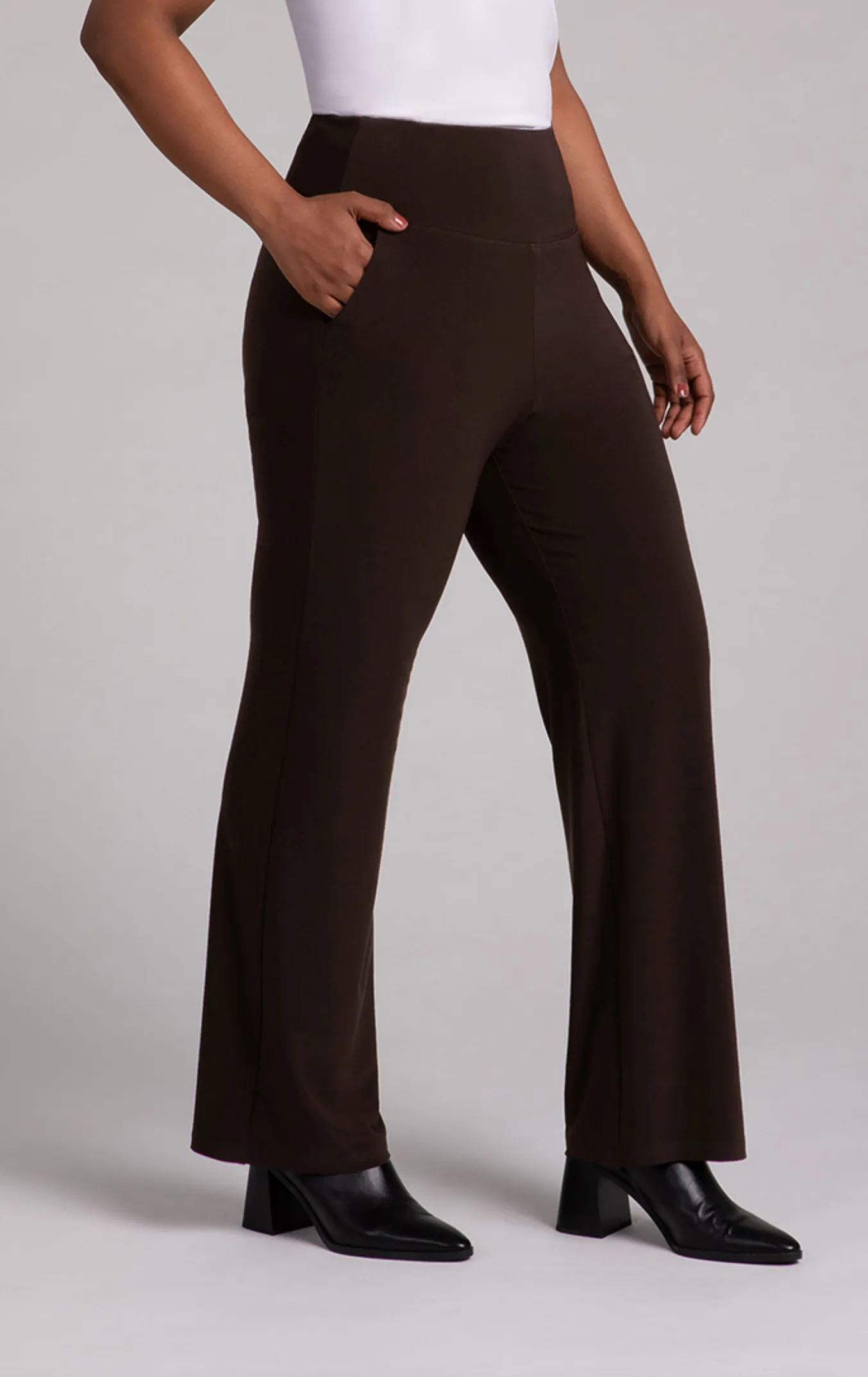 Straight Leg Pant with Yoke, Chocolate